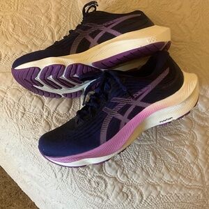 ASICS Gel Kayano Running Sneakers
